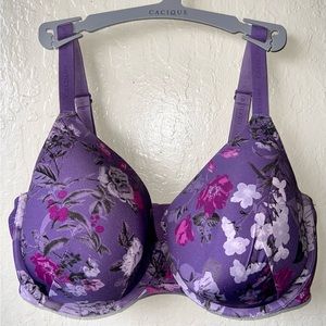 Beautiful purple floral Cacique bra size 40DDD